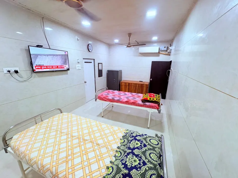 Clean residential room at Elite Foundation